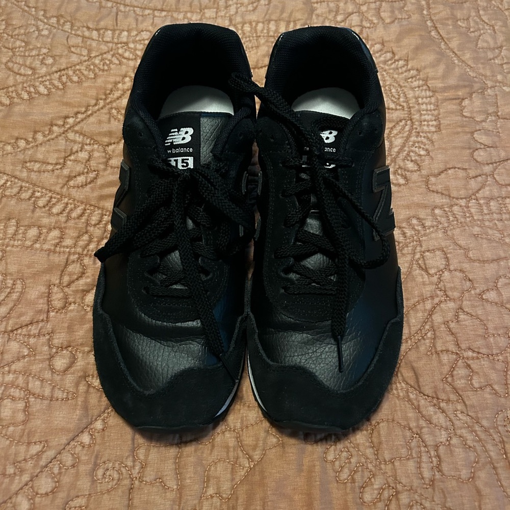 New Balance Classic Black Athletic Shoes